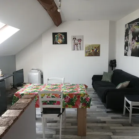 Appartement Climatise Avec Parking Prive Gratuit Doué-la-Fontaine Extérieur photo