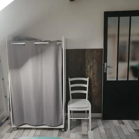 Appartement Climatise Avec Parking Prive Gratuit Doué-la-Fontaine Extérieur photo