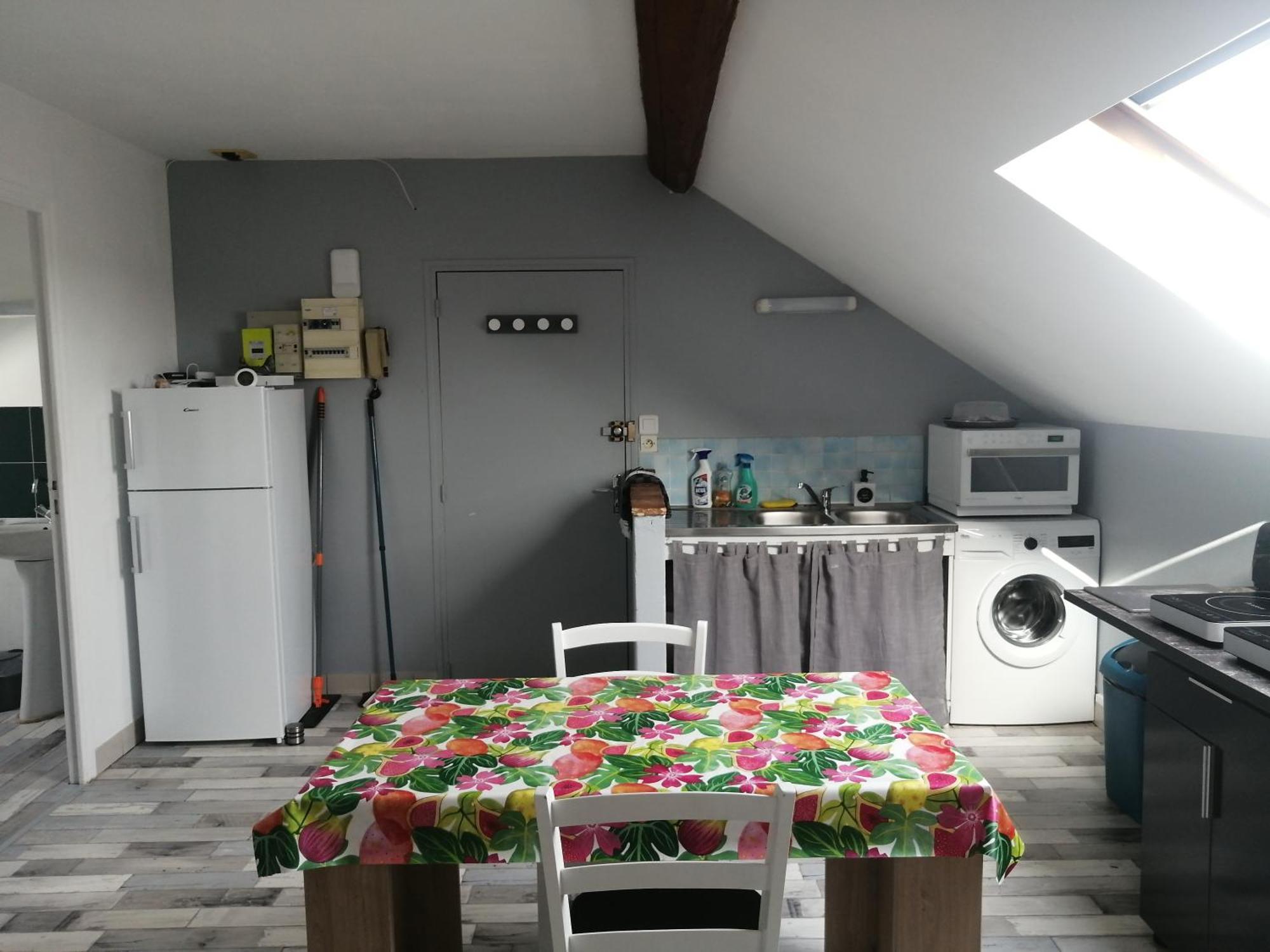 Climatise Avec Parking Prive Gratuit Apartment Doue-la-Fontaine
